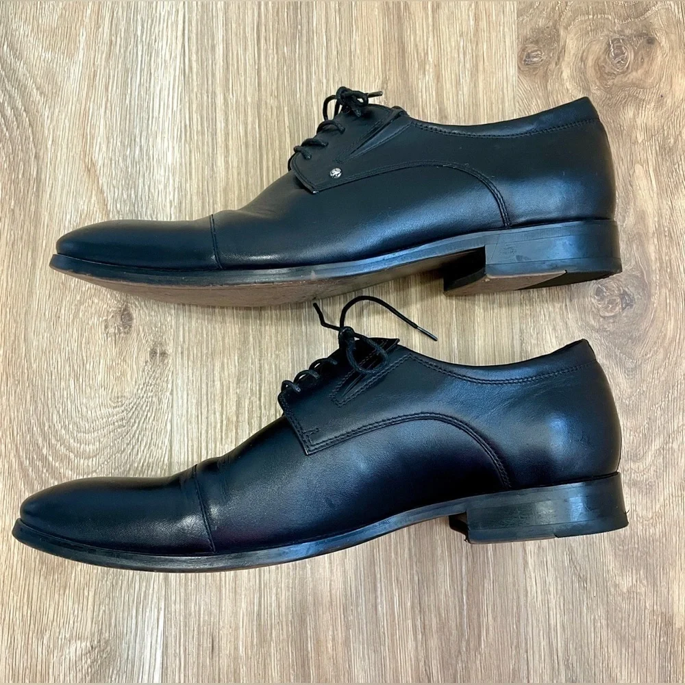 Santoni Fatte A Mano MEN'S BLACK LEATHER OXFORD SHOE Size 10/43 Like New